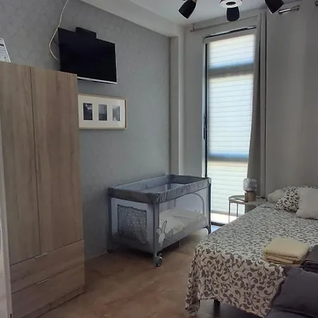 Loft 1 *